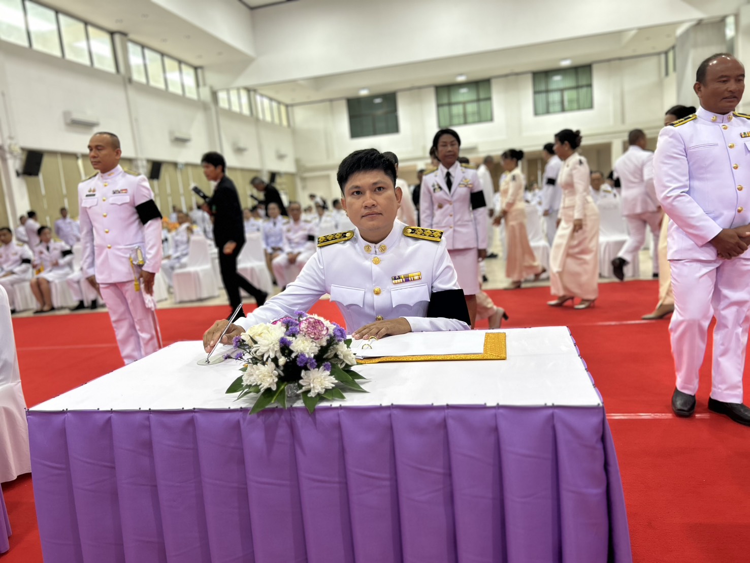 title - ส.ป.ก.อำนาจเจริญ ร่วมพิธีลงนามถวายพระพรชัยมงคล เจริญพระพุทธมนต์และทำบุญตักบาตร ถวายเป็นพระราชกุศล เนื่องในโอกาสวันเฉลิมพระชนมพรรษา สมเด็จพระนางเจ้าฯ พระบรมราชินี 